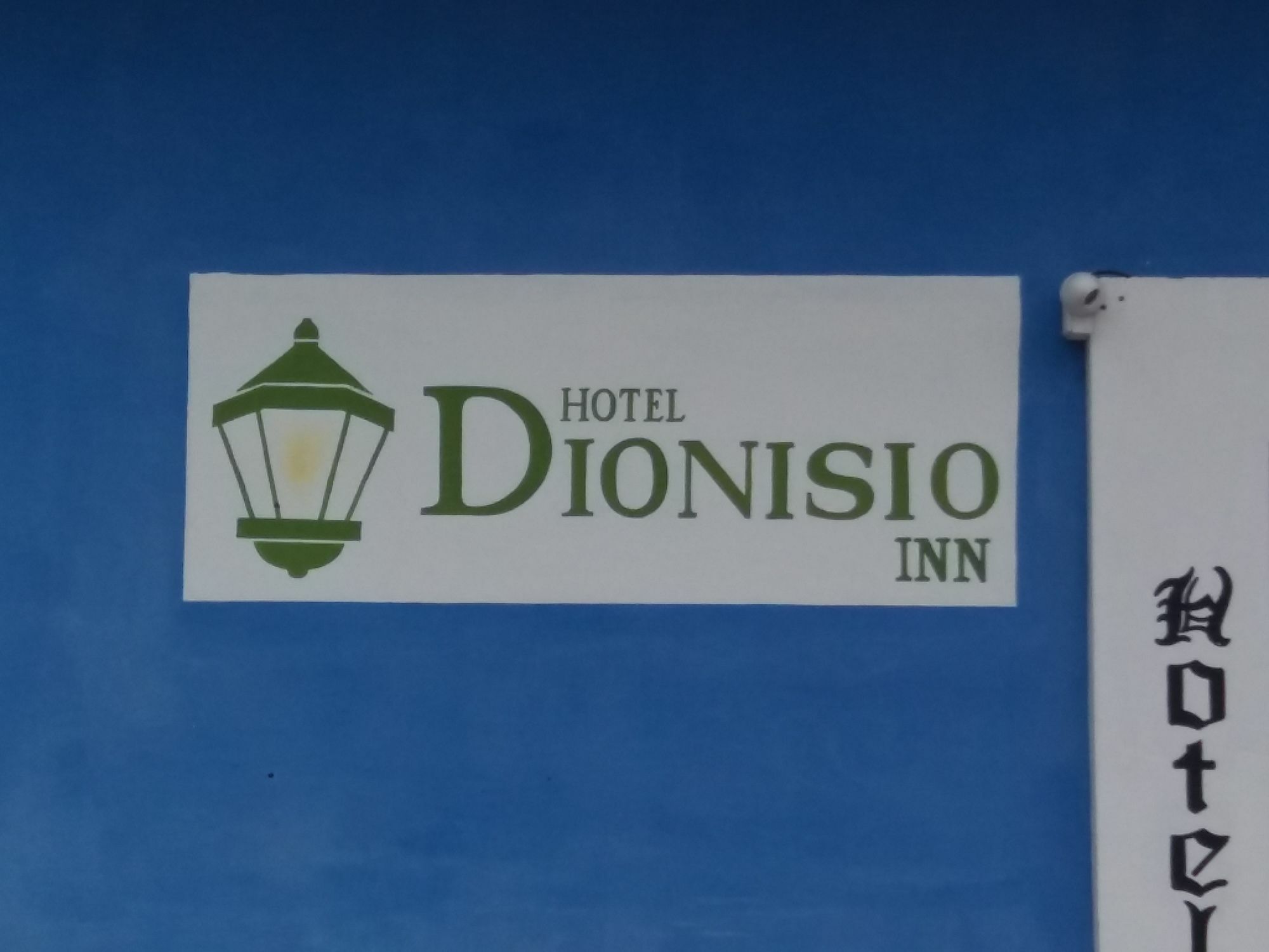 Dionisio Inn Antigua Bagian luar foto