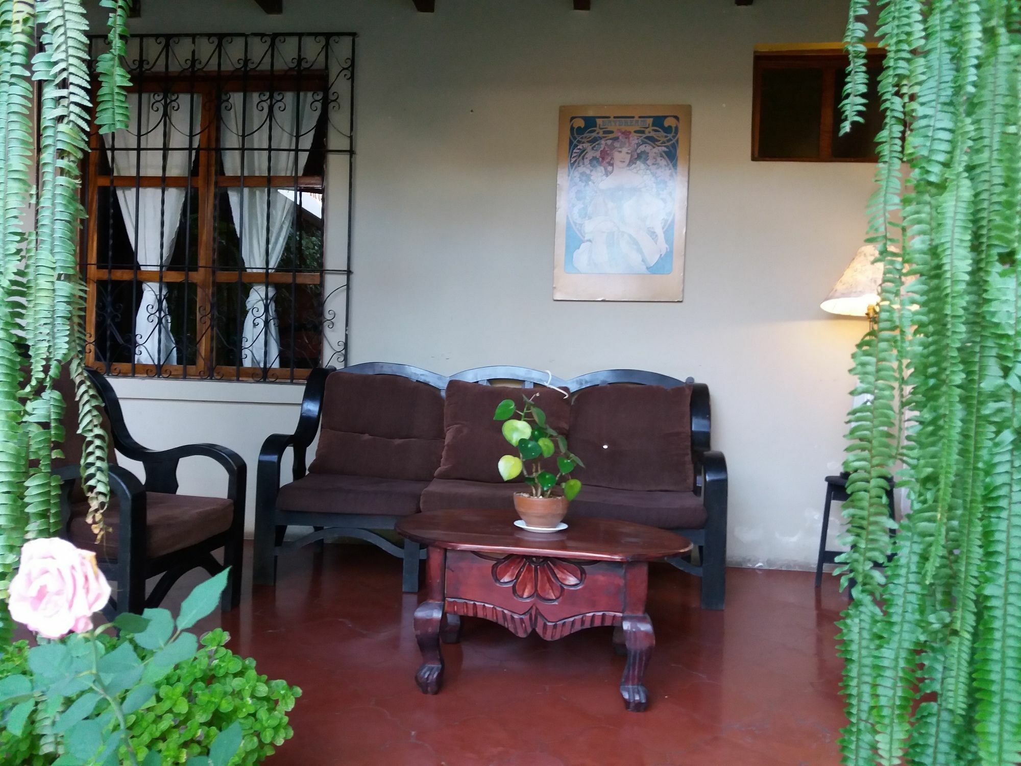 Dionisio Inn Antigua Bagian luar foto